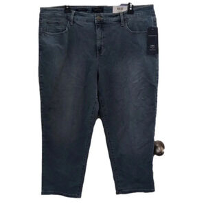 Charter club women's Bristol Capri size 18